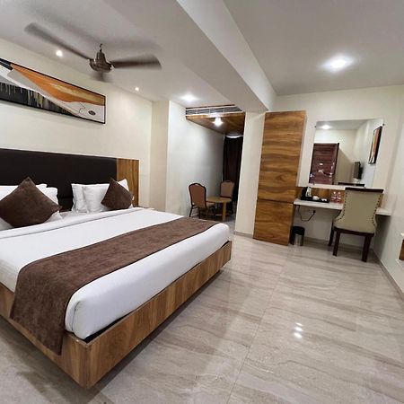 Hotel Touchwood Visakhapatnam Buitenkant foto