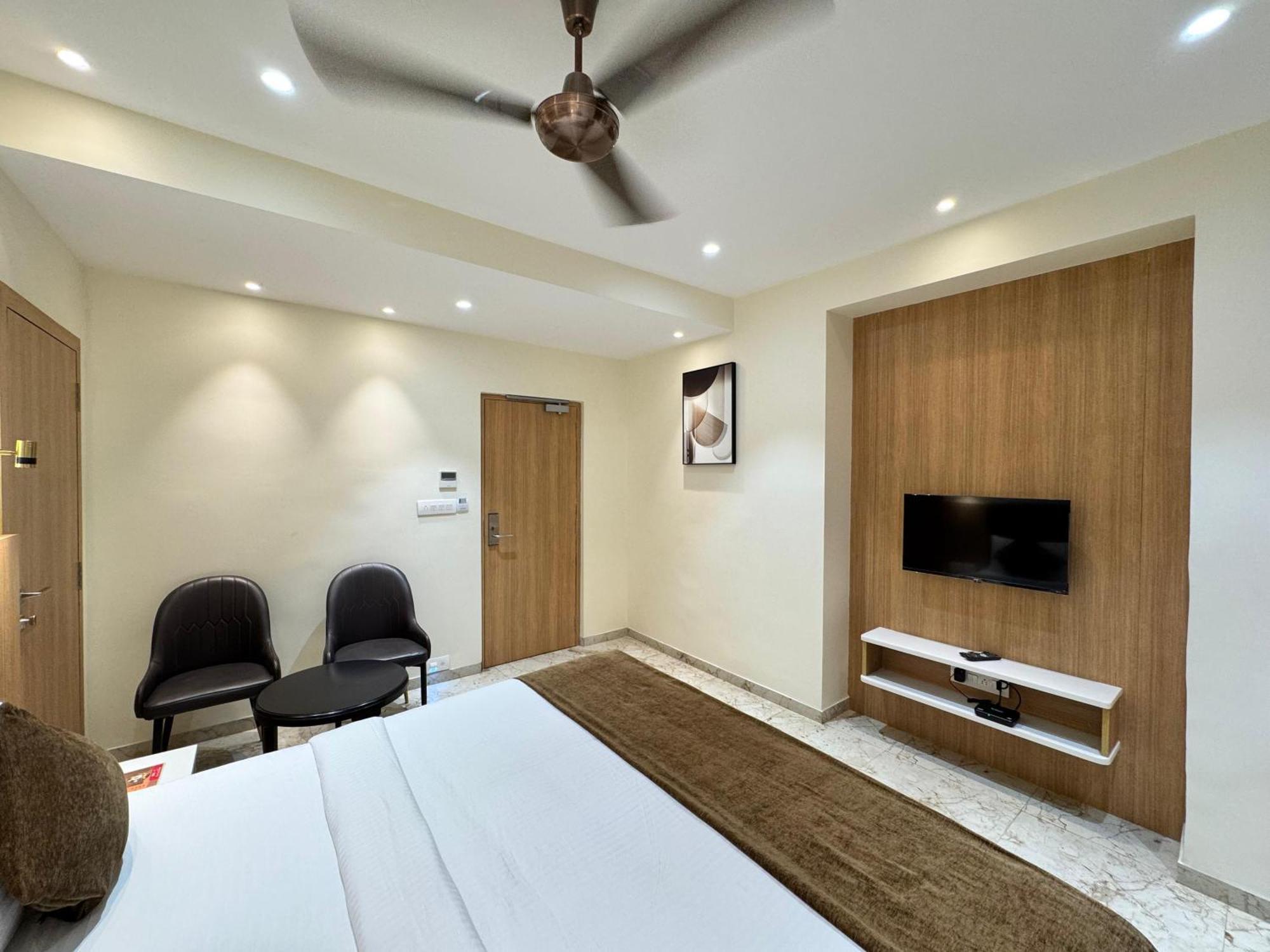 Hotel Touchwood Visakhapatnam Buitenkant foto