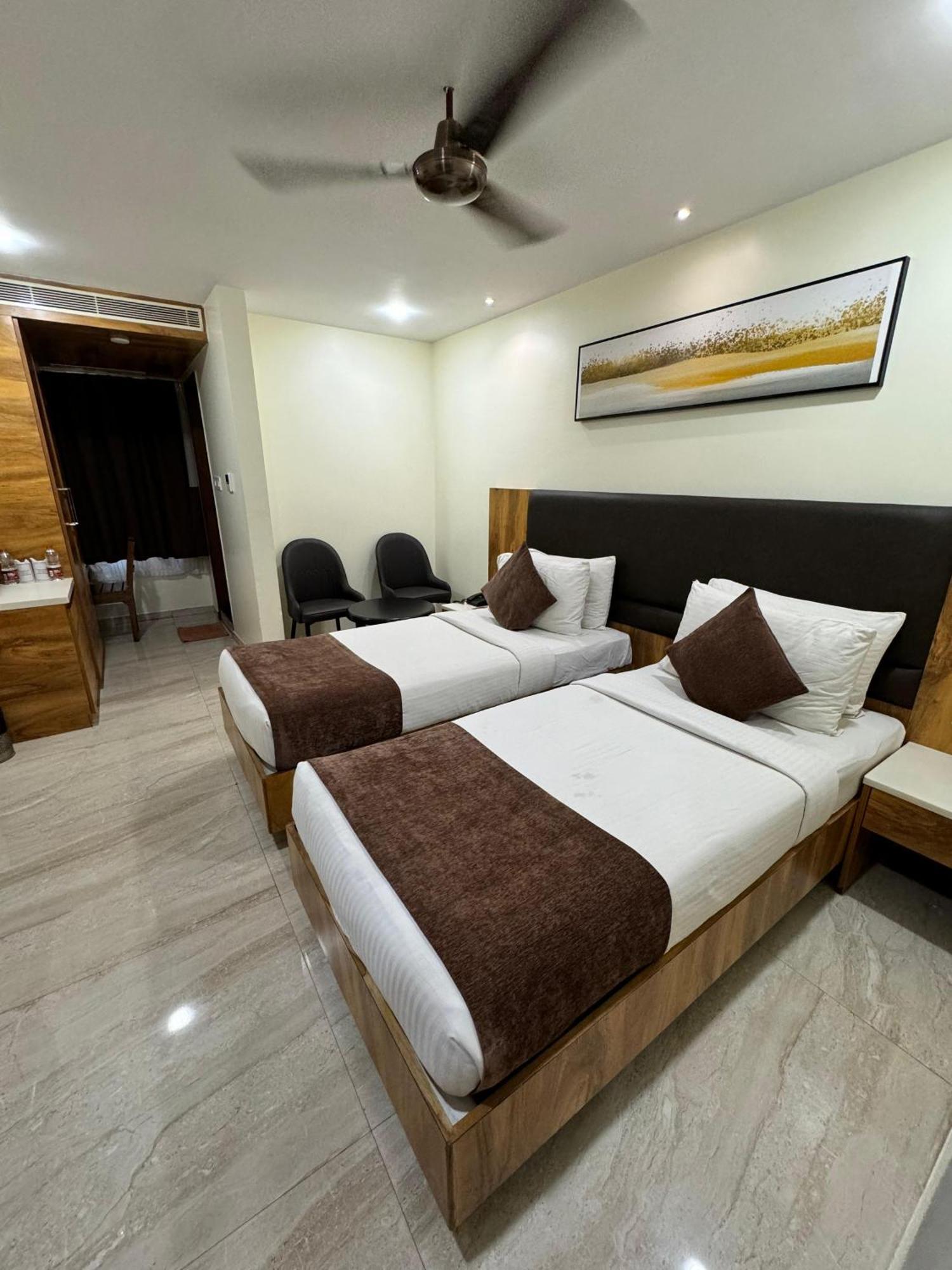 Hotel Touchwood Visakhapatnam Buitenkant foto