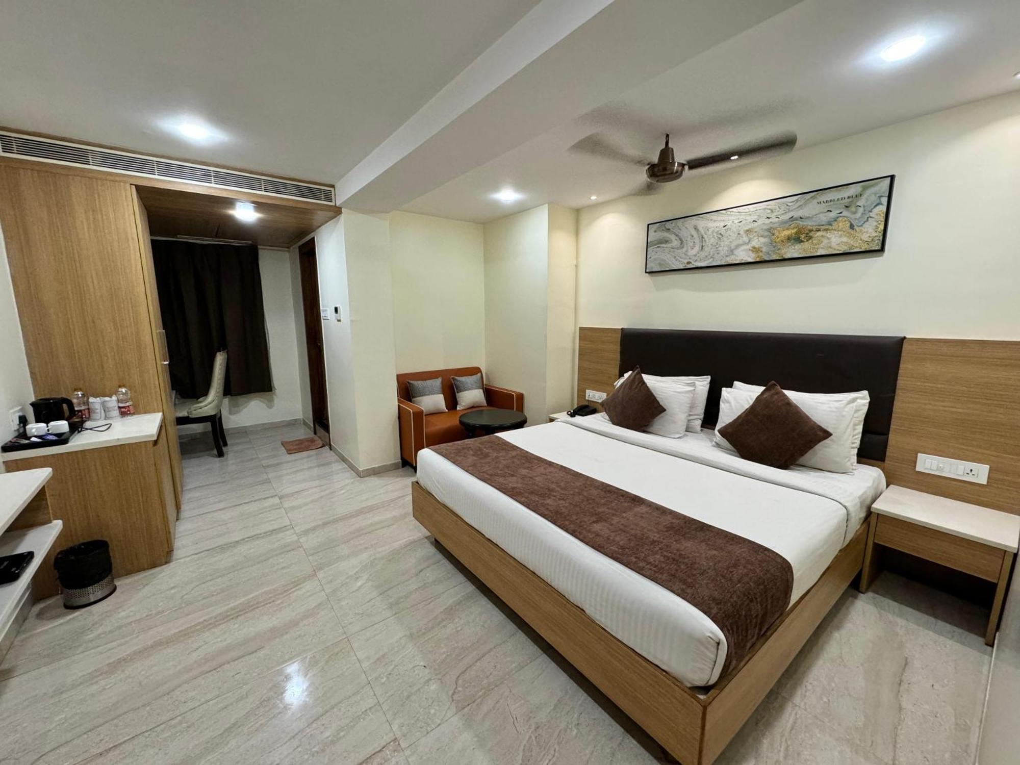 Hotel Touchwood Visakhapatnam Buitenkant foto