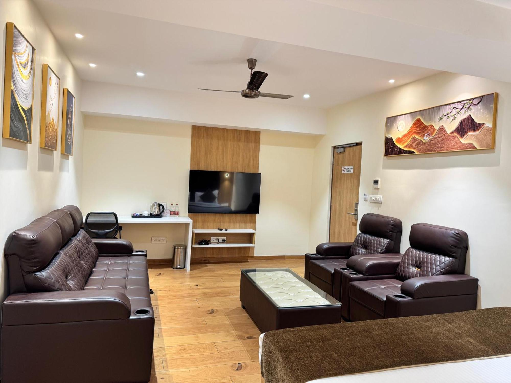 Hotel Touchwood Visakhapatnam Buitenkant foto